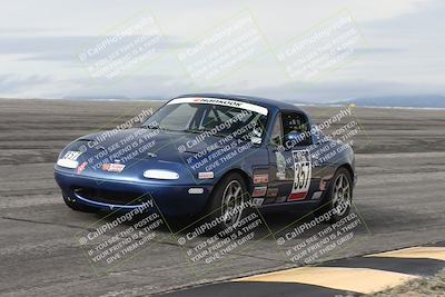 media/Jan-03-2026-SCCA SD (Sat) [[c9b9d14034]]/4-Novice Group/Session 1 Bowl/